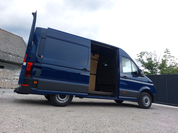 VW Crafter 2.0 TDI L3 H3 z opremo